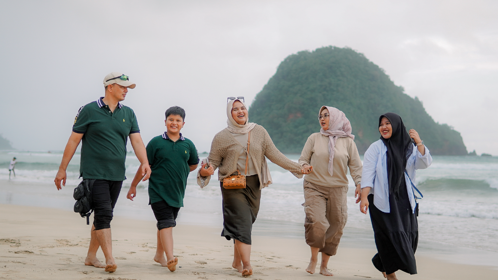 Pulau Merah